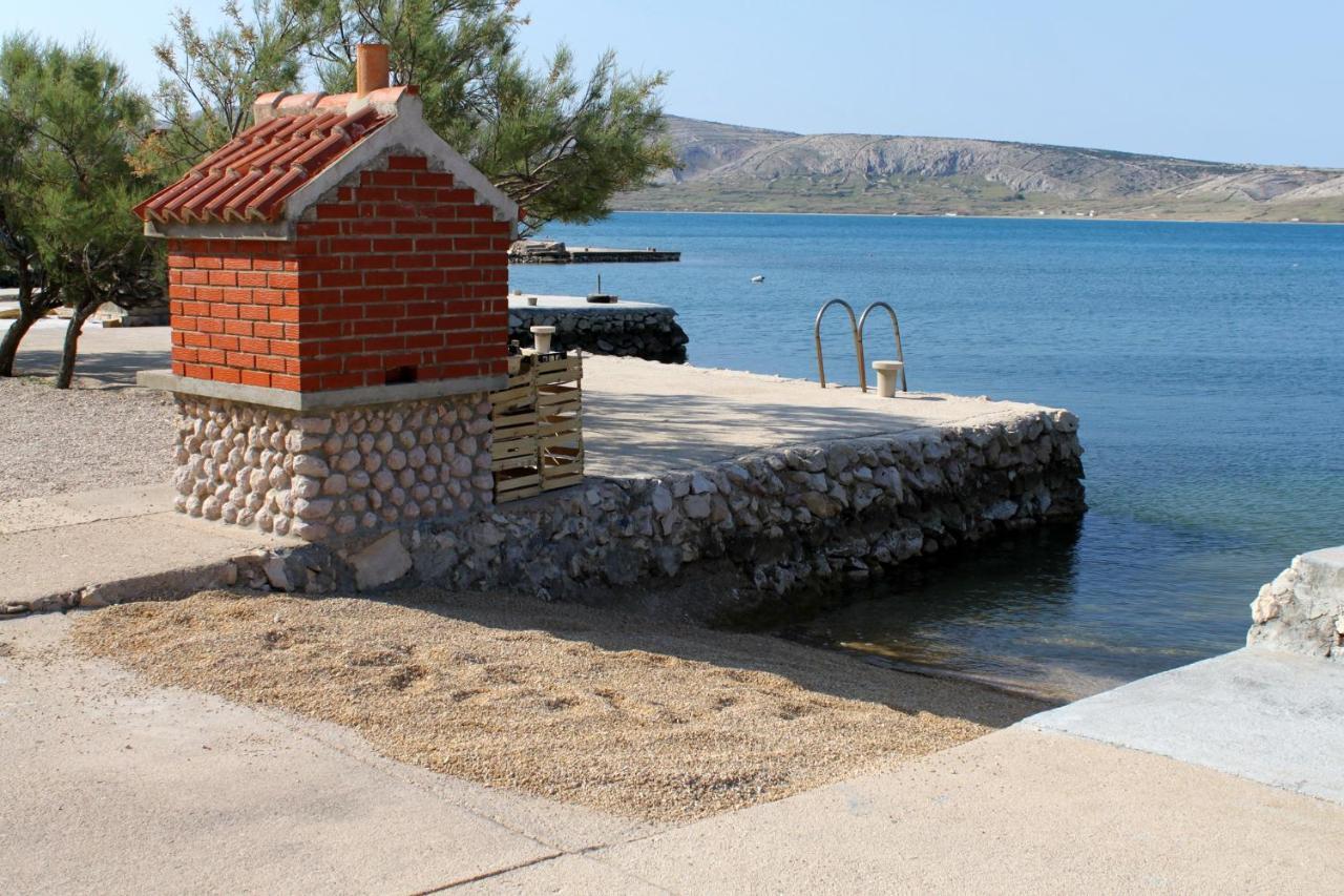Apartments By The Sea Kustici, Pag - 6335 Zubovići Exterior foto