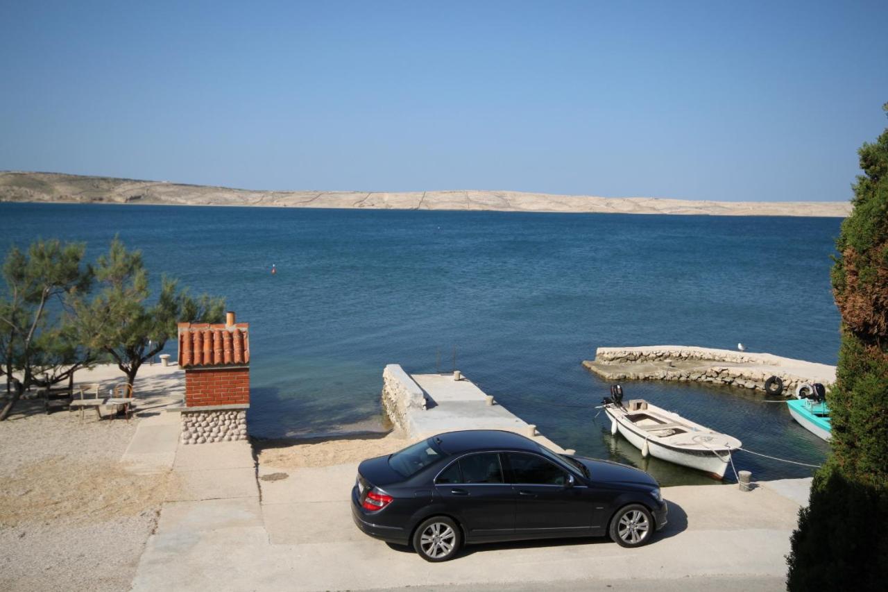 Apartments By The Sea Kustici, Pag - 6335 Zubovići Exterior foto